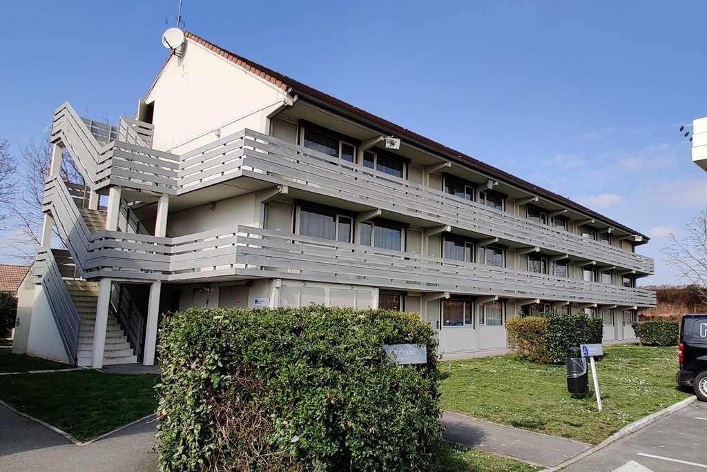 Kyriad Fontenay - Tresigny Bagian luar foto